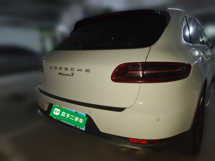 2014 Macan 2.0T photo 5