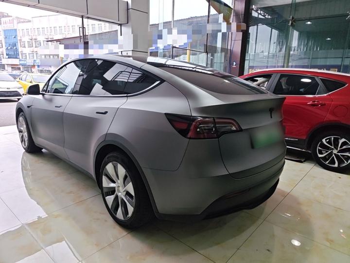 Model Y 2022 Facelift RWD photo 4