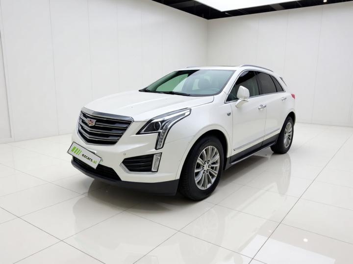 XT5 2016 25T Luxury