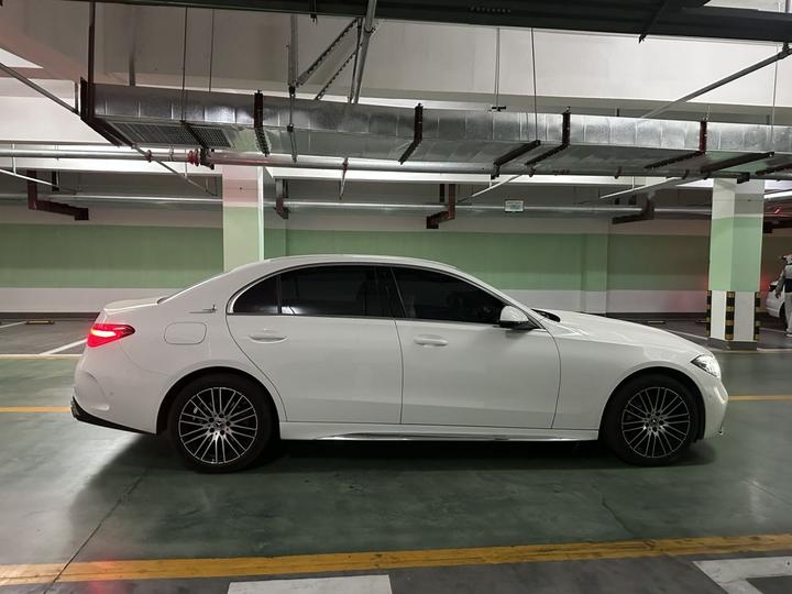 C-Class 2022 Facelift C 260 L Sport photo 4