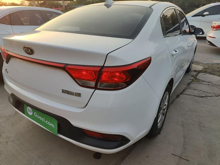 K2 2017 Sedan 1.4L AT GLS photo 7