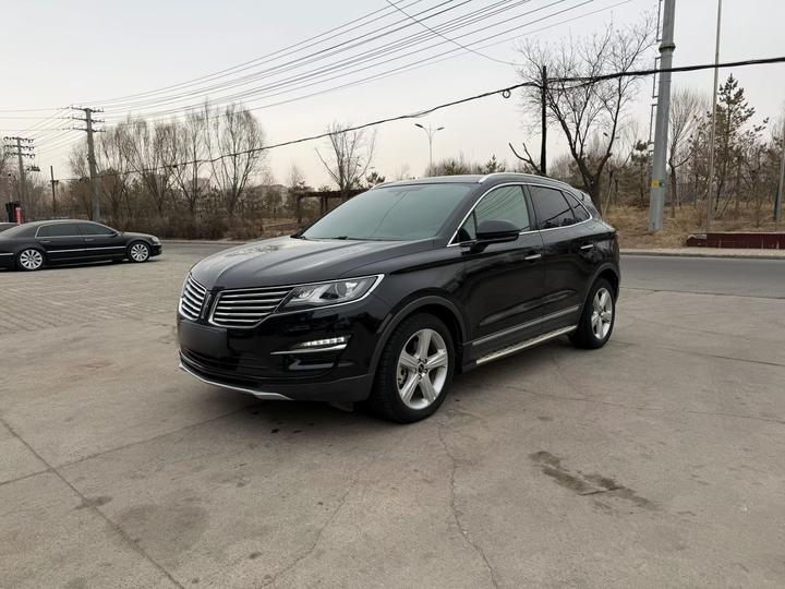 MKC 2019 2.0T RWD Exclusive China VI