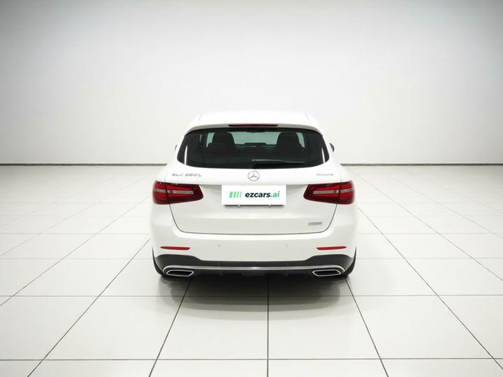 GLC 2019 GLC 260 L 4MATIC Dynamic photo 5