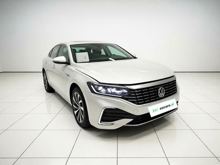 Passat EV 2022 430PHEV Hybrid Elite photo 3