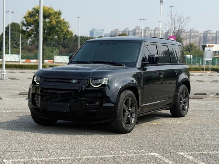 Defender 2024 110 3.0T P400 X-DYNAMIC HSE