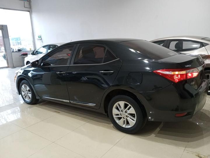 Corolla 2017 1.2T CVT GL-i photo 3