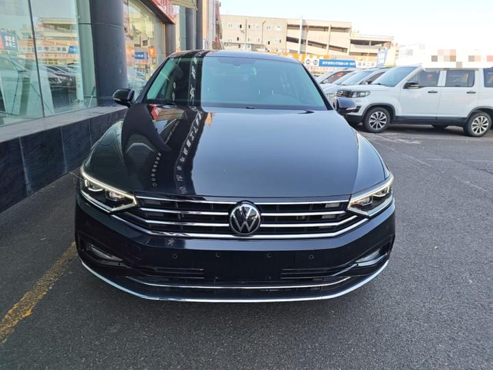 Magotan 2020 330TSI DSG Leading photo 2