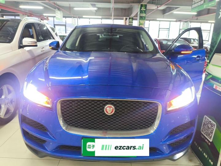 F-PACE 2018 2.0T AWD Exclusive photo 2