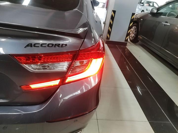Accord 2018 260TURBO Luxury China VI photo 7