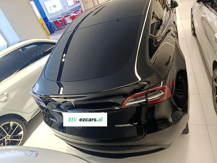 Model Y 2022 Facelift RWD photo 5