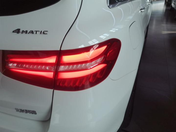 GLC 2019 GLC 260 L 4MATIC Dynamic photo 7