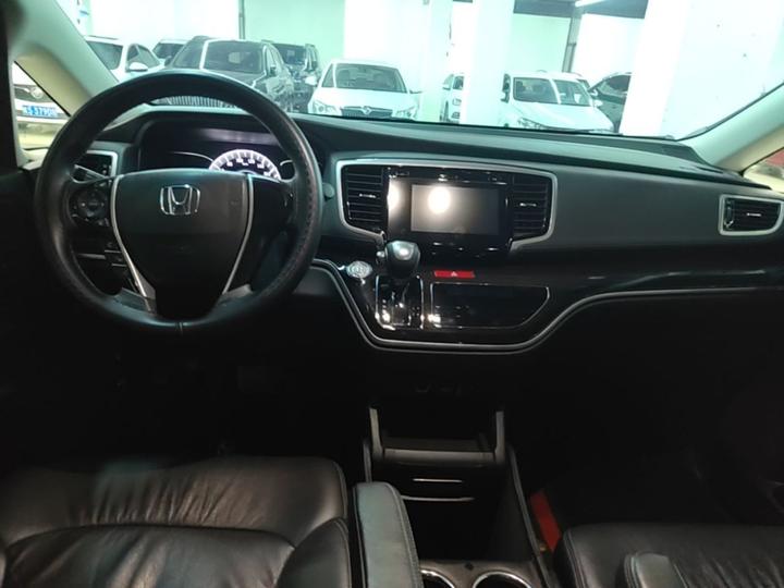 Odyssey 2018 2.4L Luxury photo 6