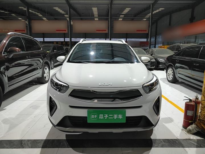 Stonic 2021 1.4L CVT photo 2
