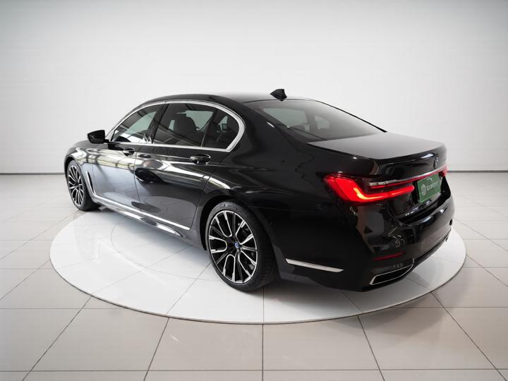 7 Series 2019 Facelift 740Li Leading M Sport Package photo 4