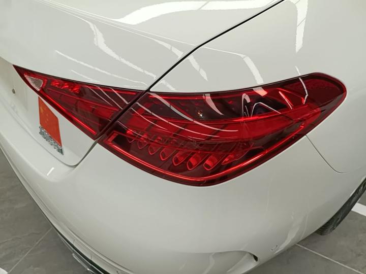 C-Class 2024 C 260 L Sport photo 7