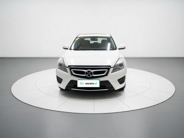 BAIC X65 2015 2.0T AT Comfort photo 2