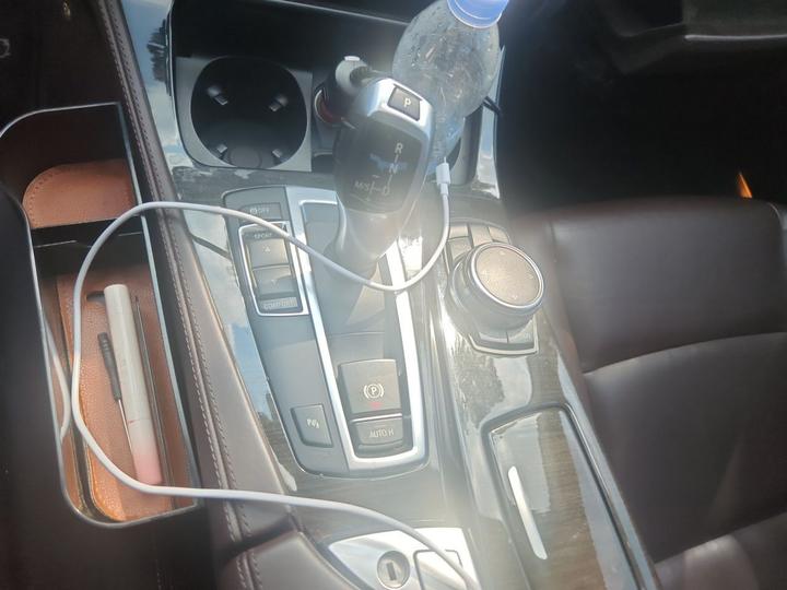 5 Series 2017 525Li Luxury Design Package photo 6