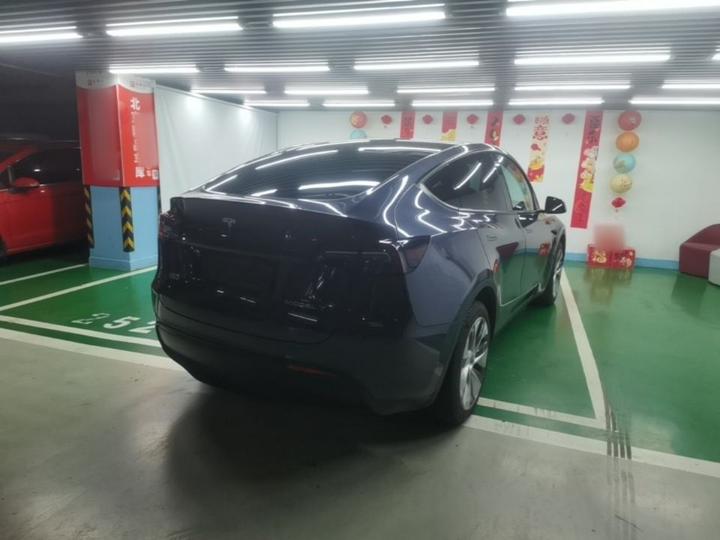 Model Y 2021 Long Range AWD photo 4