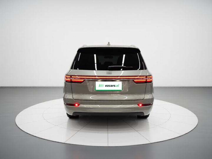 Li Auto ONE 2021 EREV 6-Seater photo 5