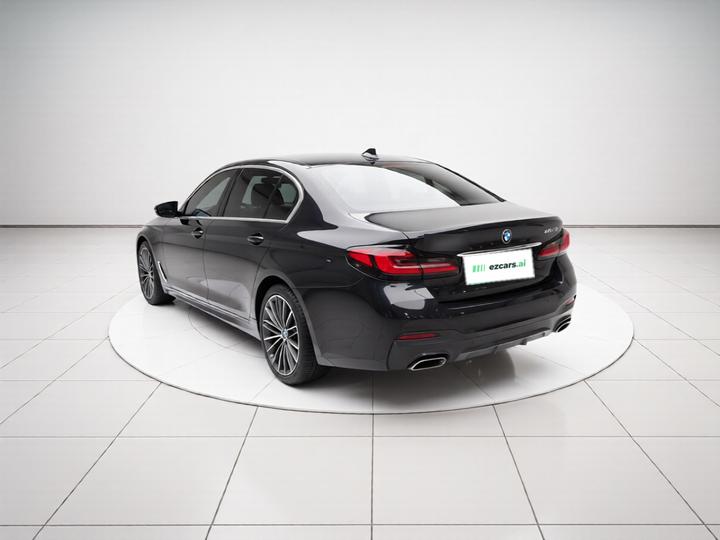 5 Series 2022 Facelift 530Li Leading M Sport Package photo 4