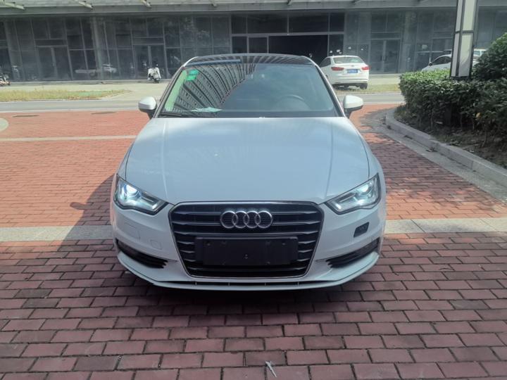 A3 2016 Sportback 35 TFSI Special photo 2