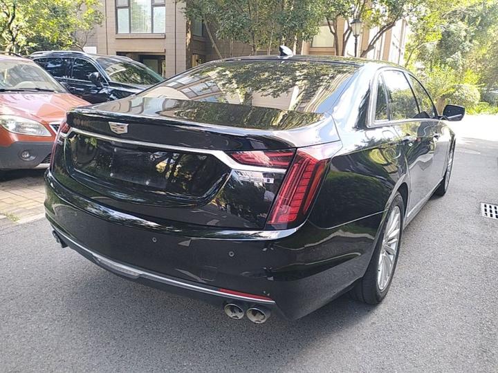 CT6 2022 28T Luxury photo 4