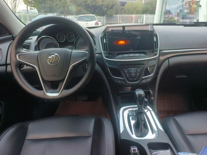 Regal 2015 1.6T Leading Tech photo 5
