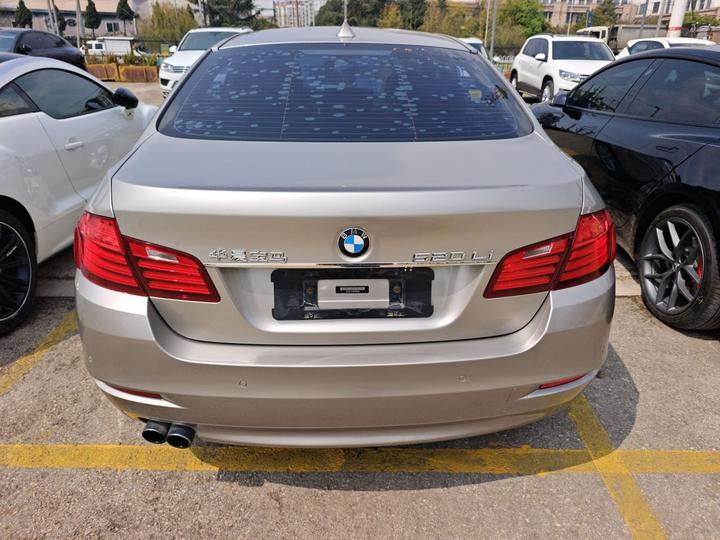 5 Series 2014 520Li photo 3