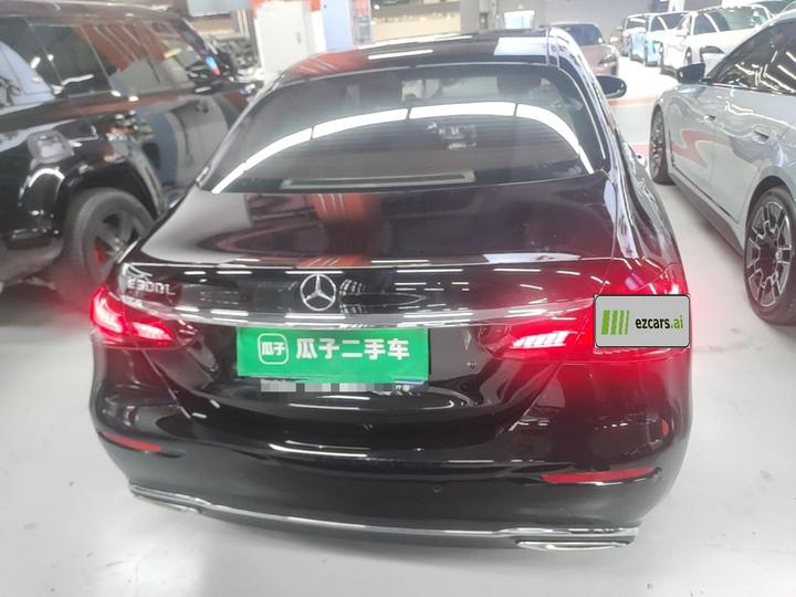 E-Class 2022 E 300 L Luxury photo 3