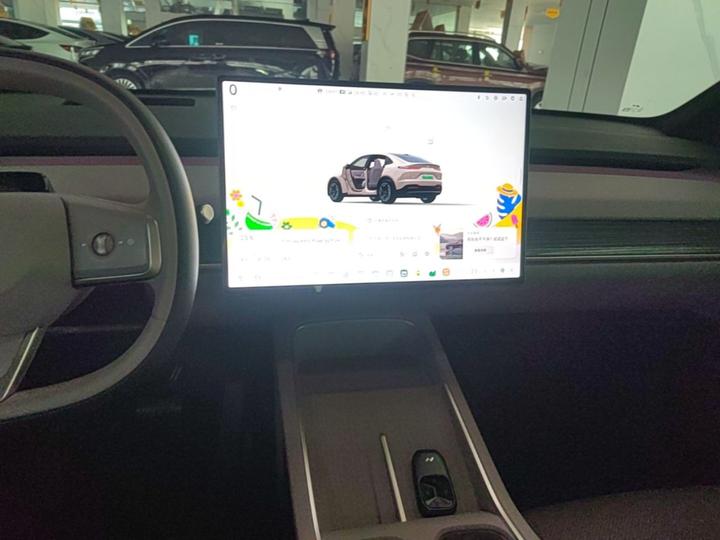 L60 2025 60kWh photo 8