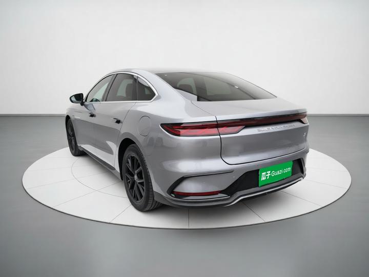 Han 2023 DM-i Champion 121KM Premium photo 4