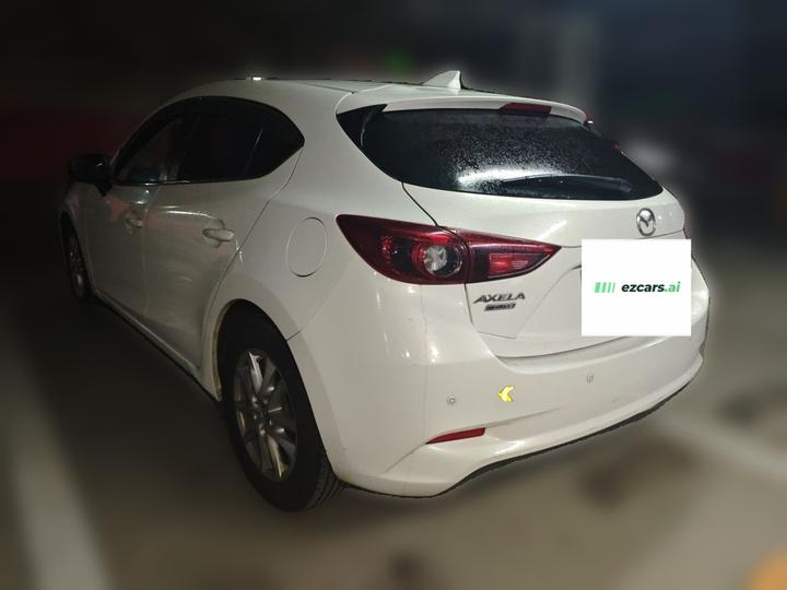 3 Axela 2017 Hatchback 1.5L AT Luxury China V photo 4
