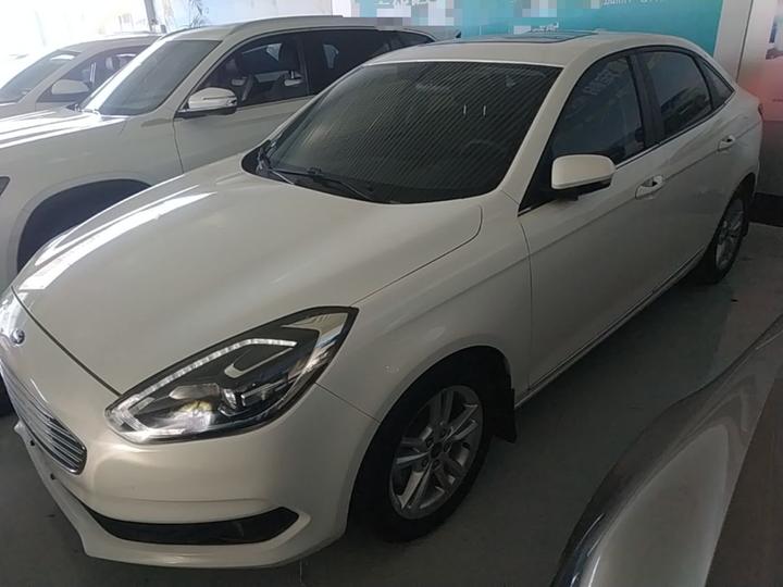Escort 2019 Facelift 1.5L AT China VI