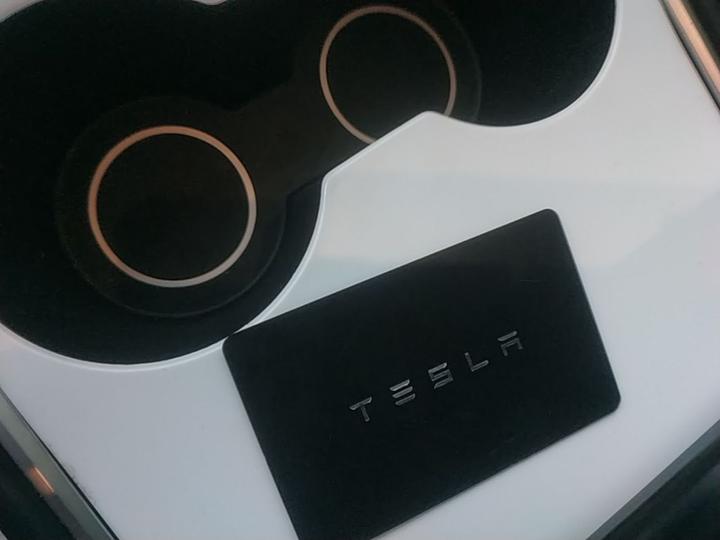 Model 3 2021 Standard Range RWD Upgraded 3D6 photo 8