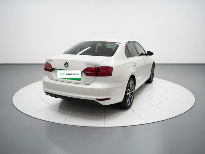 Sagitar 2014 Facelift 1.6L AT Comfort photo 6