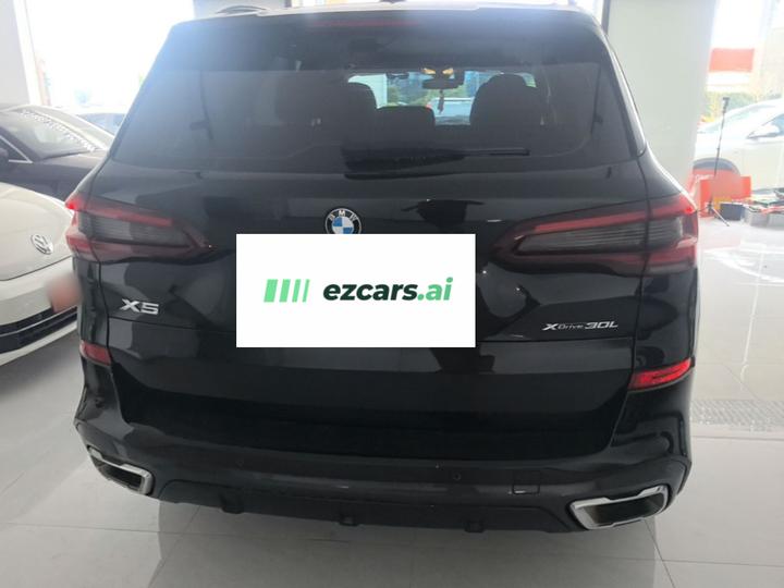 X5 2022 Facelift xDrive 30Li Exclusive M Sport Package photo 3