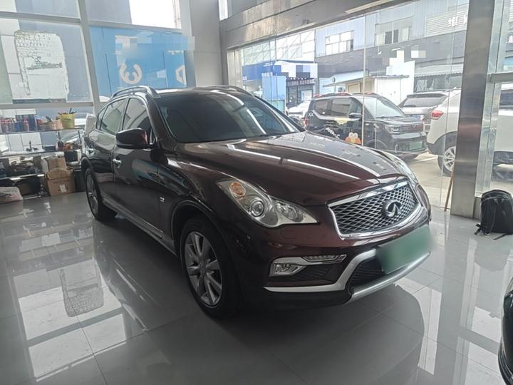 QX50 2015 2.5L Comfort photo 3