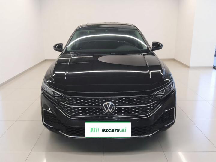 Passat 2023 Facelift 330TSI Luxury photo 2