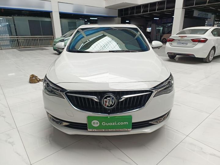 Excelle 2021 Facelift Classic 1.5L AT Progressive photo 2