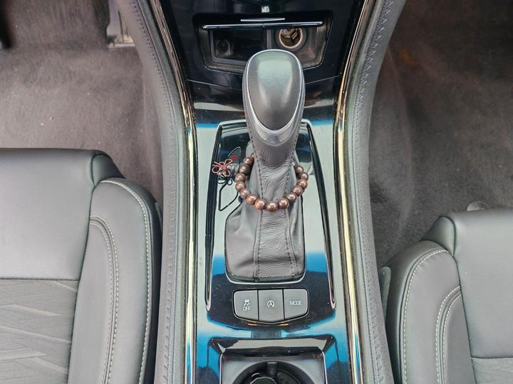 ATS-L 2017 28T Tech photo 6