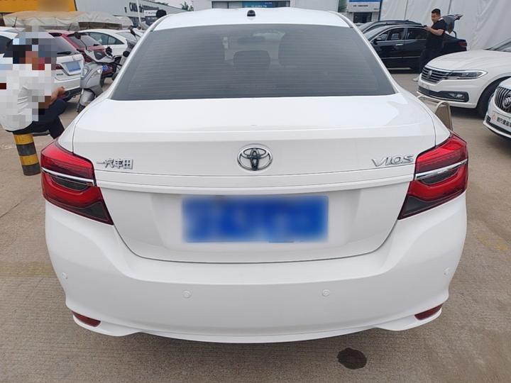 Vios 2022 1.5L 20 Anniversary Edition photo 3