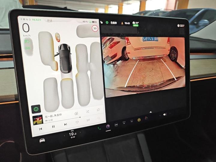 Model 3 2022 RWD photo 7