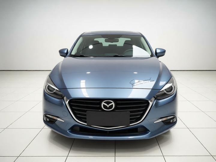 3 Axela 2017 Sedan 1.5L AT Luxury China V photo 2
