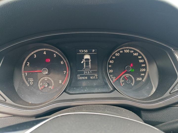 Passat 2016 330TSI DSG photo 8