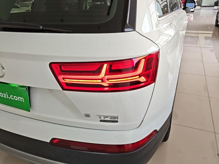 Q7 Parallel Import photo 7