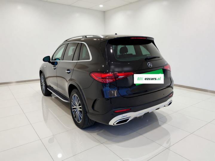GLC 2023 Facelift GLC 300 L 4MATIC Dynamic 5-Seater photo 4