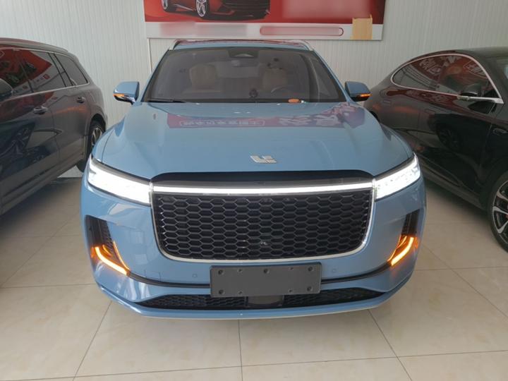 Li Auto ONE 2021 EREV 6-Seater photo 2