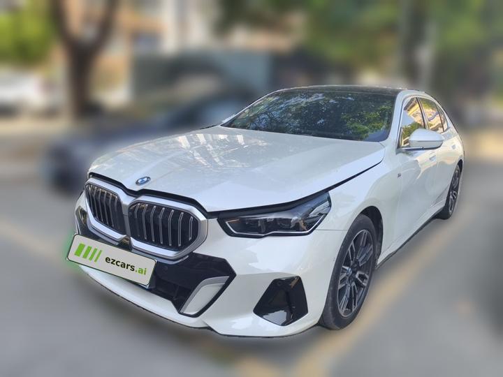 5 Series 2024 530Li Leading M Sport Package