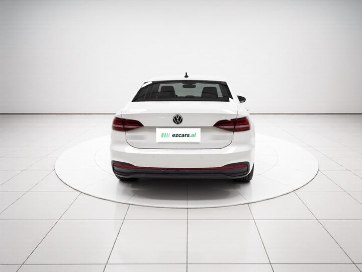 Lavida 2023 1.5L AT photo 5