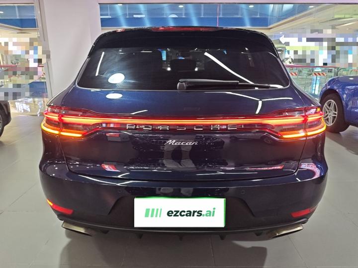 2020 Macan 2.0T photo 3